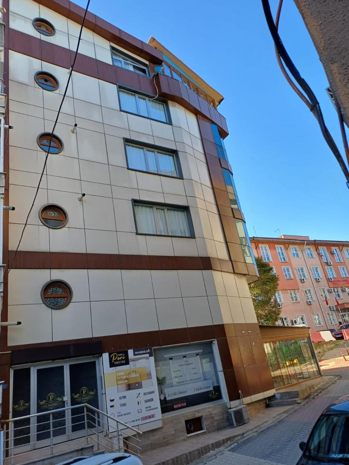 Peri Pansiyon Cinarcik Exterior photo